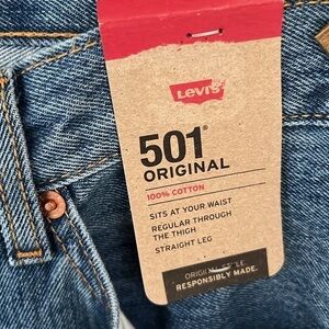 ⭐️MEN’S ORIGINAL 501 LEVI’S⭐️GENUINE VINTAGE LARGE SIZE 36” X 36” NEW WITH TAGS